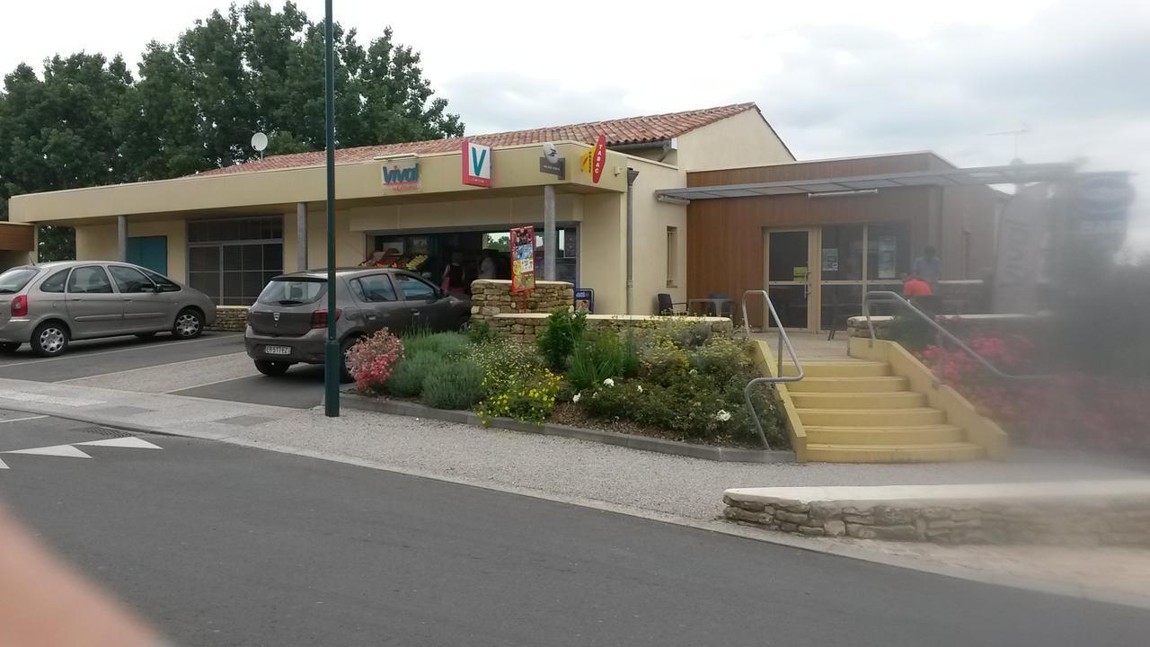 Le Patronage Villa Bazoges-en-Pareds Exterior photo